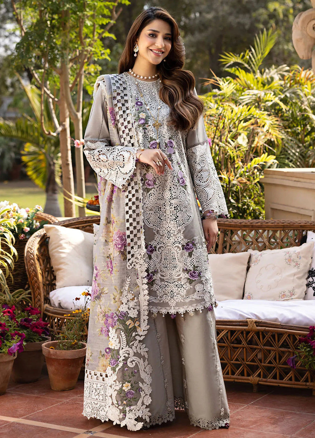Elaf Embroidered Lawn Suit Unstitched 3 Piece Cod-806